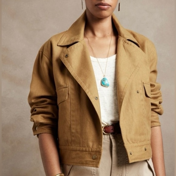 Women’s Banana Republic dune red hemp blend crop Amelia flight Jacket size small - Picture 14 of 16